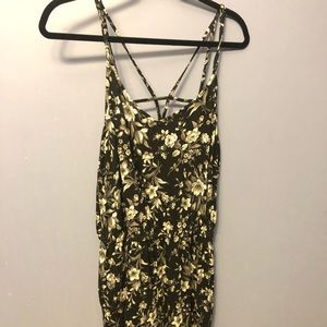 American eagle black and white floral romper
